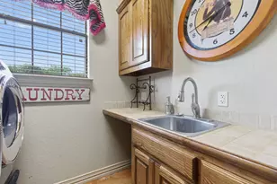 128 Horizon Cir, Azle, TX 76020 - Photo 32