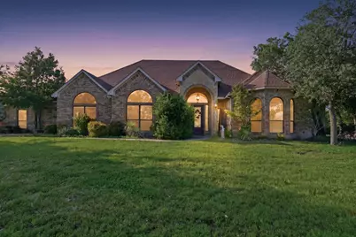 128 Horizon Circle, Azle, TX 76020 - Photo 2