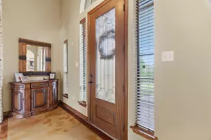 128 Horizon Cir, Azle, TX 76020 - Photo 8
