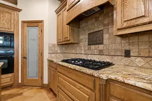 128 Horizon Cir, Azle, TX 76020 - Photo 18