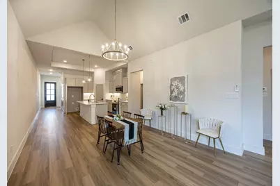 903 S Ayers Avenue, Fort Worth, TX 76103 - Photo 8
