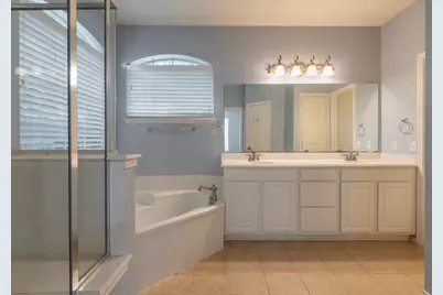 2056 Barret Drive, Frisco, TX 75033 - Photo 14