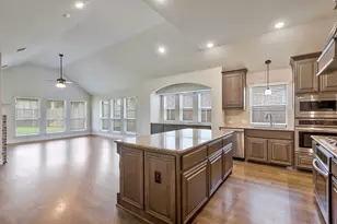 1217 Snowbird Dr, Little Elm, TX 75068 - Photo 2