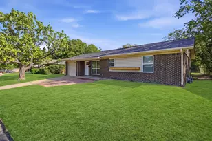 6214 Shadydell Dr, Fort Worth, TX 76135 - Photo 6