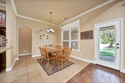 112 Meadow Arbor Drive, Weatherford, TX 76085 - Photo 12