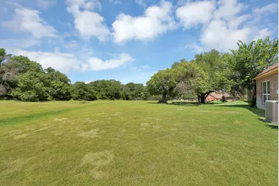 112 Meadow Arbor Drive, Weatherford, TX 76085 - Photo 34
