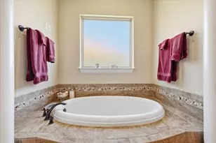 1616 Malibu Bay Ct, Granbury, TX 76048 - Photo 20