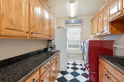 1616 Malibu Bay Court, Granbury, TX 76048 - Photo 28