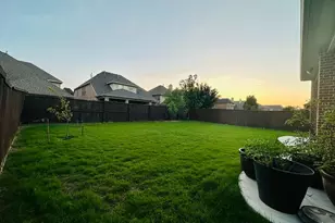 328 Anna Avenue, Lewisville, TX 75056 - Photo 28