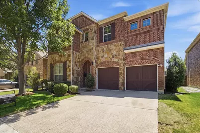 328 Anna Avenue, Lewisville, TX 75056 - Photo 2