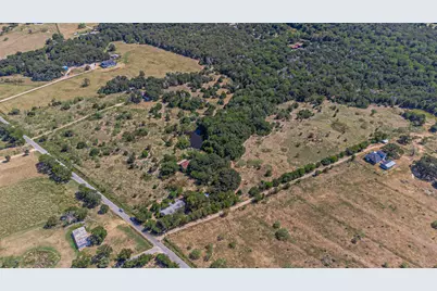 10108 SE County Road 2140, Corsicana, TX 75109 - Photo 8