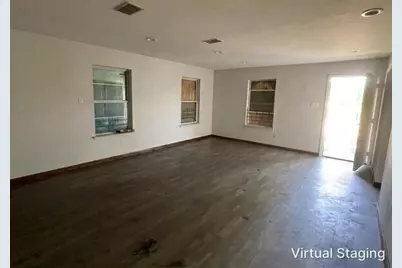 2001 J B Jackson Jr Boulevard, Dallas, TX 75210 - Photo 4