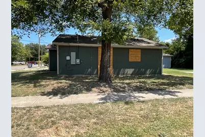 2001 J B Jackson Jr Boulevard, Dallas, TX 75210 - Photo 6