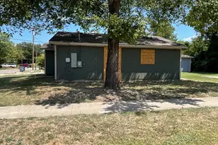 2001 J B Jackson Jr Blvd, Dallas, TX 75210 - Photo 6