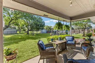 500 Little Creek Trail, Oak Leaf, TX 75154 - Photo 28