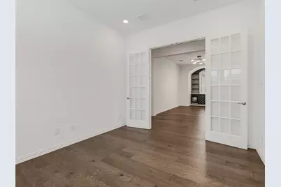 8308 Pine Valley Drive, McKinney, TX 75070 - Photo 16