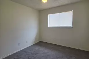 216 Tejas Dr, Glenn Heights, TX 75154 - Photo 8