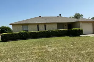 216 Tejas Dr, Glenn Heights, TX 75154 - Photo 1