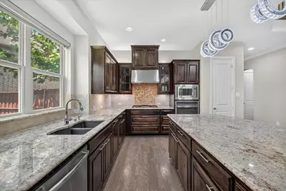 7840 Renderbrook Bend, Irving, TX 75063 - Photo 8