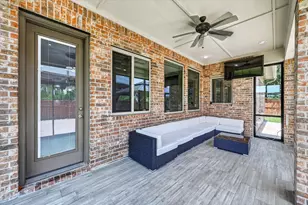 7840 Renderbrook Bend, Irving, TX 75063 - Photo 36