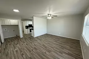 1410 Courtney Pl, Cleburne, TX 76033 - Photo 6