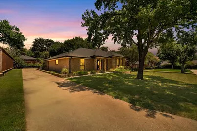 617 Arbor Court, Highland Village, TX 75077 - Photo 2