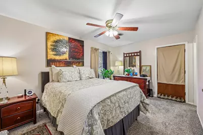 7452 Meadowcrest Drive, Fort Worth, TX 76112 - Photo 14