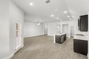 121 Whistling Duck Dr, Balch Springs, TX 75181 - Photo 14