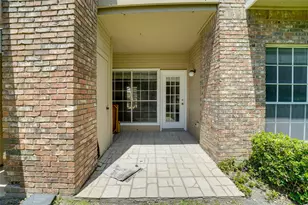 3550 Country Square Dr, Carrollton, TX 75006 - Photo 18