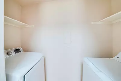 3550 Country Square Drive #409, Carrollton, TX 75006 - Photo 10