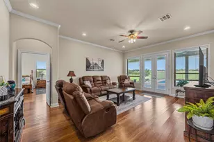 3825 Chappel Hill Rd, Waco, TX 76705 - Photo 6