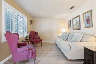 511 Simmons Drive, Euless, TX 76040 - Photo 4