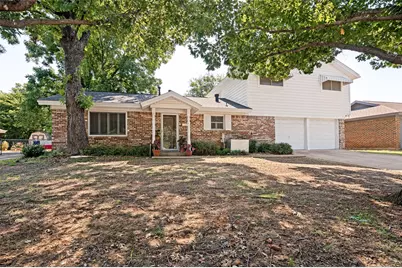 511 Simmons Drive, Euless, TX 76040 - Photo 2