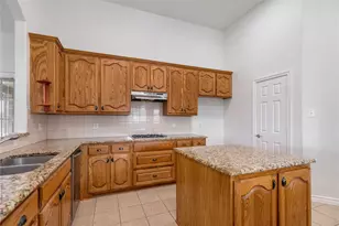 1464 Fence Post Dr, Fort Worth, TX 76052 - Photo 24
