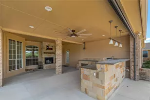 1464 Fence Post Dr, Fort Worth, TX 76052 - Photo 2