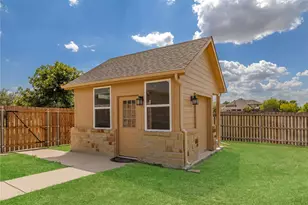 1464 Fence Post Dr, Fort Worth, TX 76052 - Photo 8
