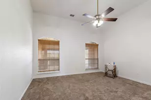 1464 Fence Post Dr, Fort Worth, TX 76052 - Photo 10