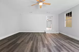 8719 Freeport Dr, Dallas, TX 75228 - Photo 14