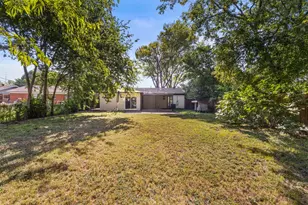 8719 Freeport Dr, Dallas, TX 75228 - Photo 28