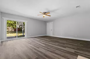 8719 Freeport Dr, Dallas, TX 75228 - Photo 12