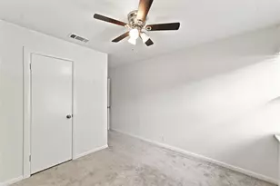 1411 W Shields Dr, Sherman, TX 75092 - Photo 16
