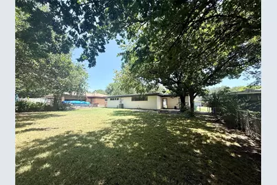 1411 W Shields Drive, Sherman, TX 75092 - Photo 20