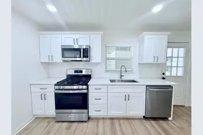 1411 W Shields Drive, Sherman, TX 75092 - Photo 4