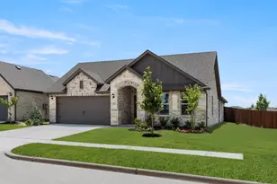 223 Van Horn Dr, Terrell, TX 75160 - Photo 2
