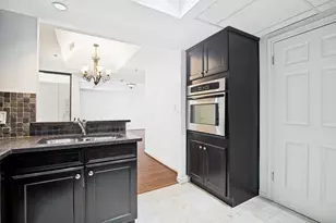 5909 Luther Ln, Dallas, TX 75225 - Photo 6