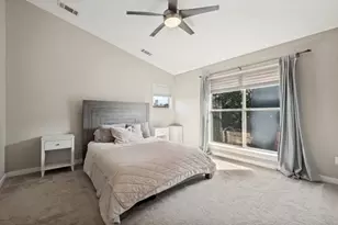 1211 Urban Lofts Dr, Dallas, TX 75215 - Photo 20