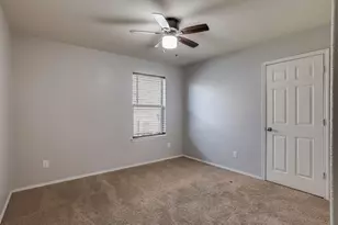 9004 Cloudveil Dr, Arlington, TX 76002 - Photo 18
