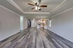 9004 Cloudveil Dr, Arlington, TX 76002 - Photo 12