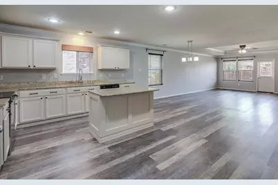 9004 Cloudveil Drive, Arlington, TX 76002 - Photo 6
