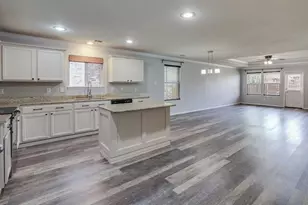 9004 Cloudveil Dr, Arlington, TX 76002 - Photo 6